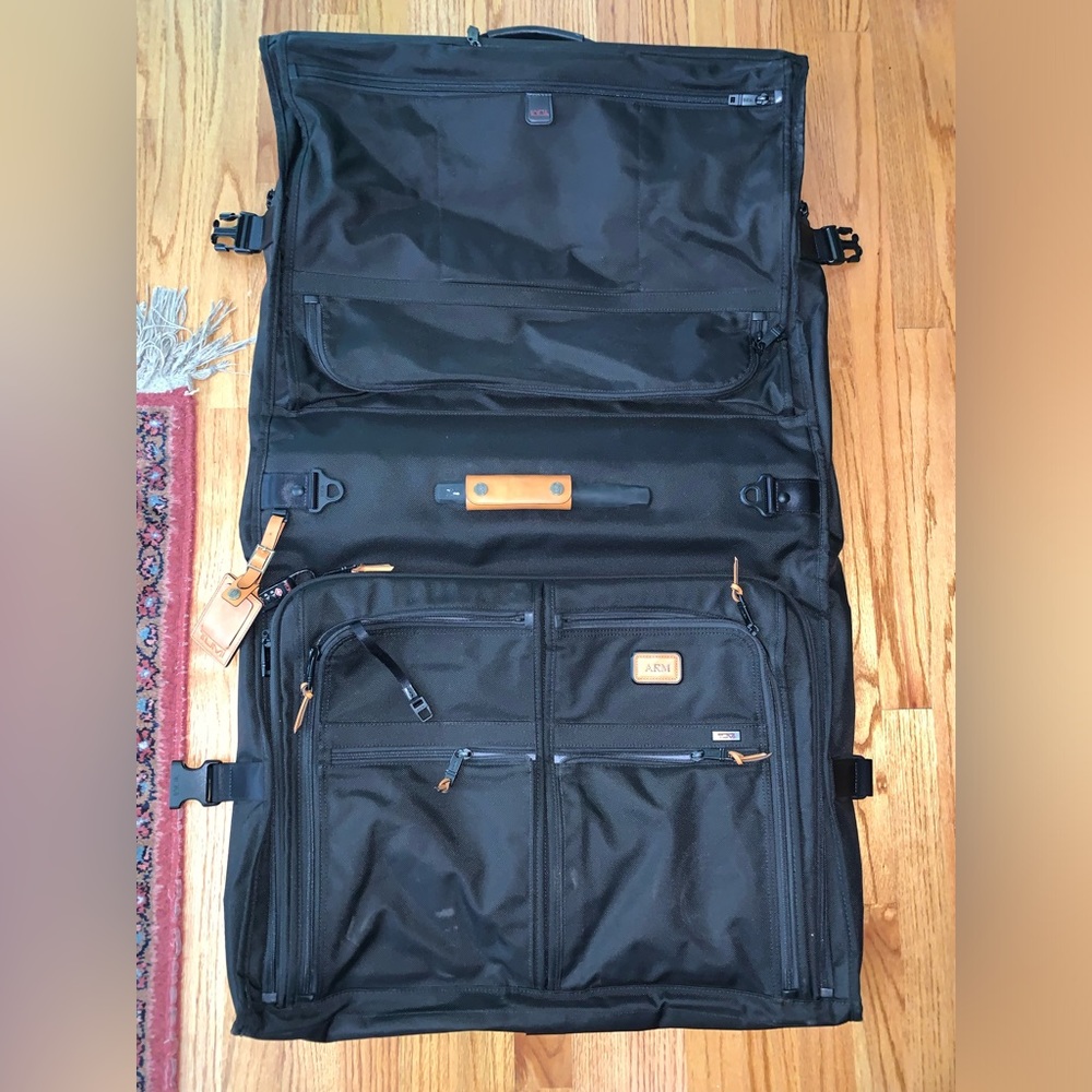 Tumi Garment Bag Bi Fold CarryOn Gem